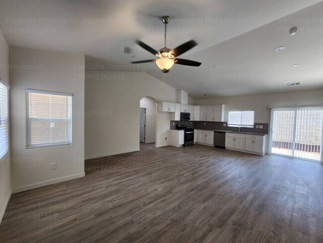 Building Photo - 8603 Grandy St