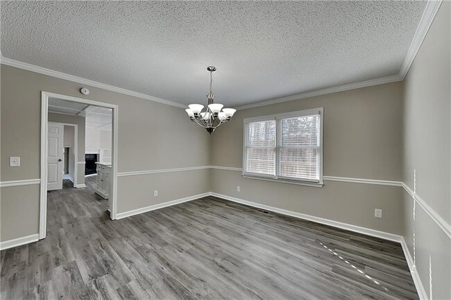 Building Photo - 308 Golden Ct