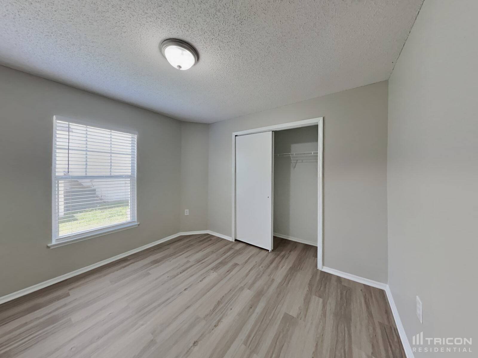 Building Photo - 1305 Timberbend Cir
