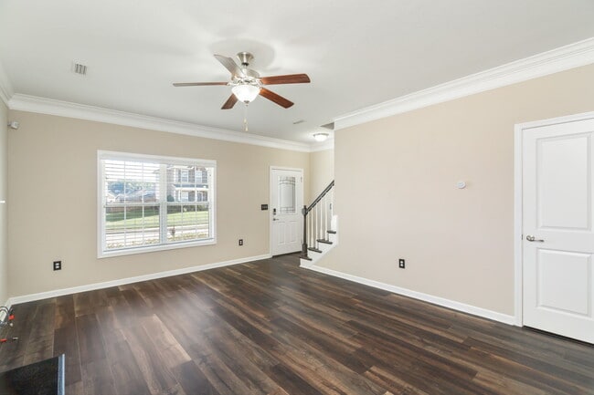 Building Photo - 7713 Budding Vine Ln