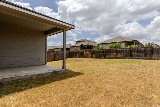 Building Photo - 3118 Blantyre Bnd