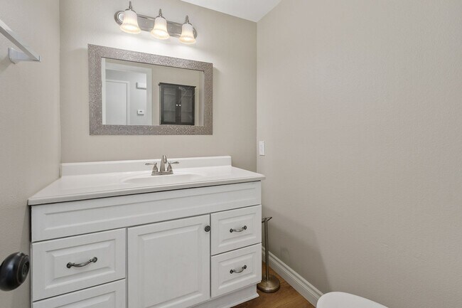 Building Photo - 42994 Agena St