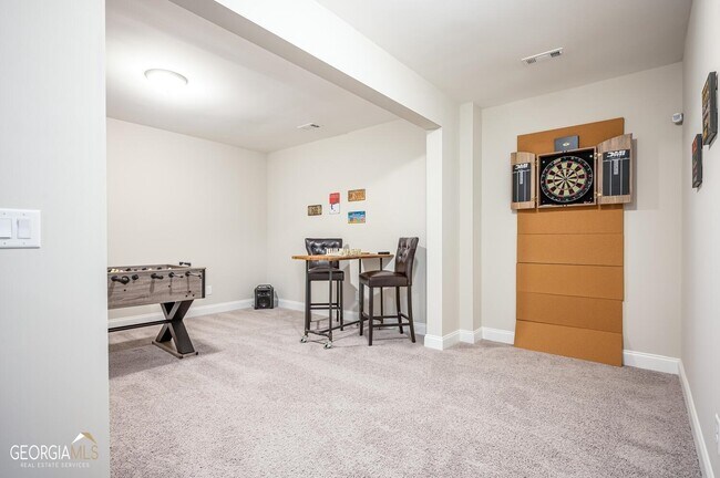 Building Photo - 160 Milestone Trail