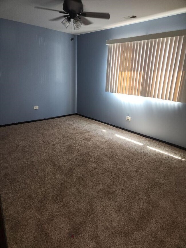 Building Photo - 1881 Michigan City Rd