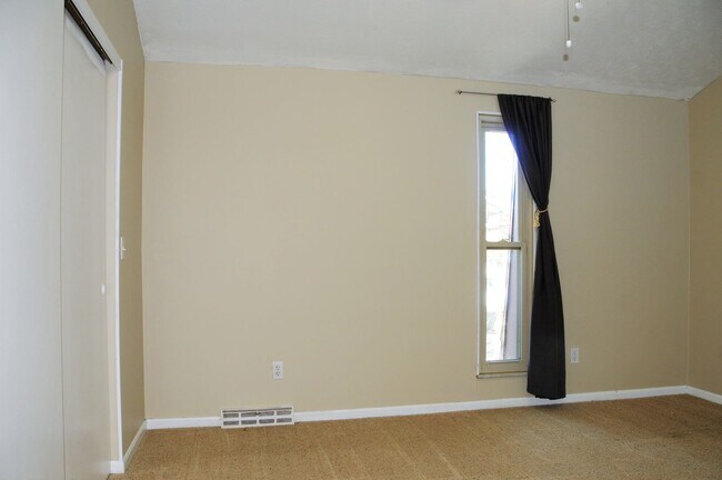 Building Photo - 1226 Ashland Ave