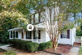 Building Photo - 3 Bedroom Pet-Friendly Home in Holly Springs, NC with Main Street Renewal