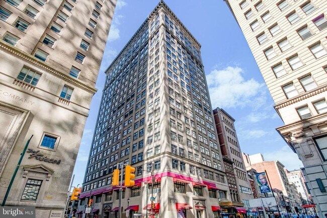 Building Photo - 1500 Chestnut St