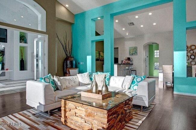 Building Photo - 3848 N 3rd Ave