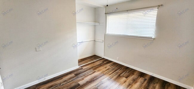 Building Photo - 4402 Tophill Ln