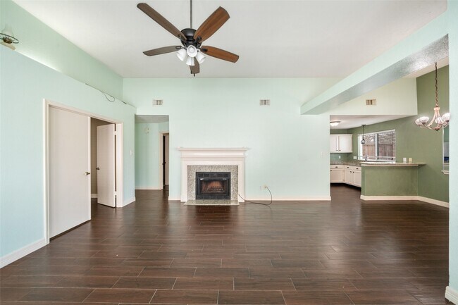 Building Photo - 16170 Golden Sands Dr