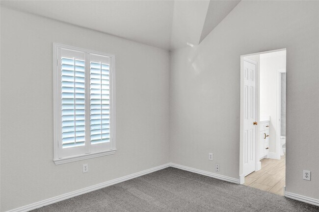 Building Photo - 1617 Sweetbay Dr