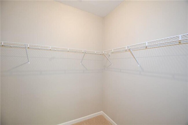 Building Photo - 2501 Ashford Oaks Dr