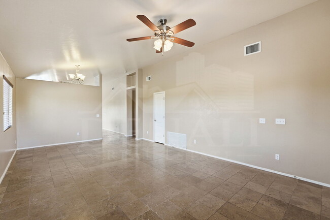 Building Photo - 2339 W Dillon Rd