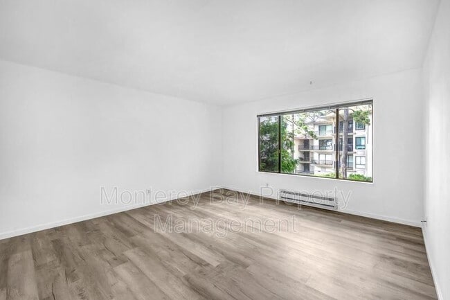 Building Photo - 29 Ocean Pines Ln