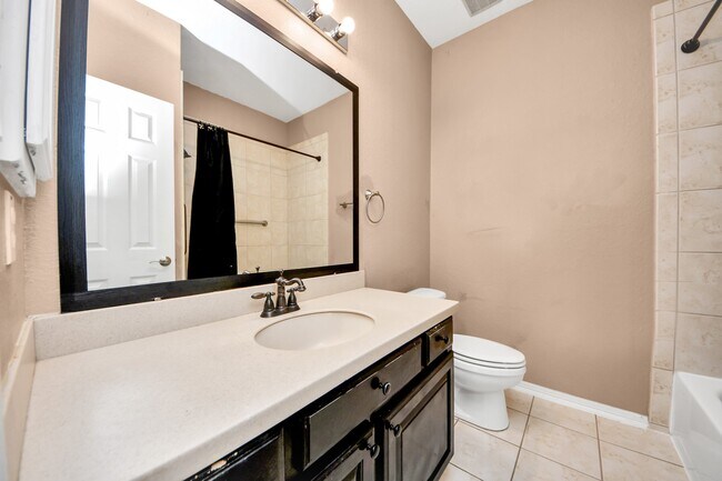 Building Photo - 3727 Lakeridge Canyon Dr