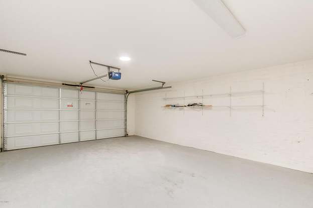 Building Photo - 3001 W Mandalay Ln