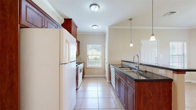 Building Photo - 4436 Reveille Rd