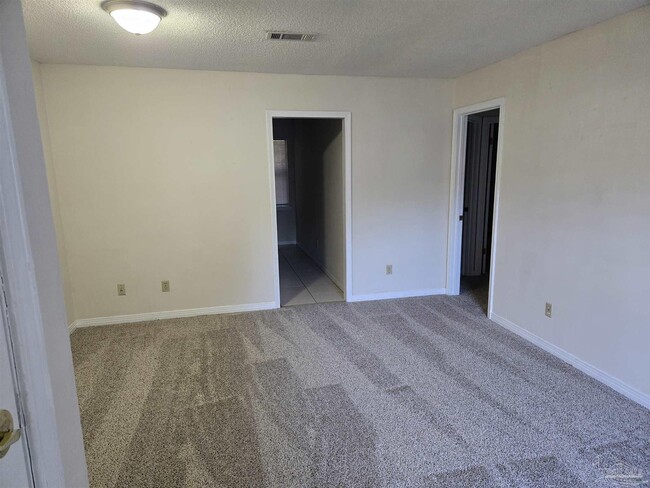 Building Photo - 5396 Camille Gardens Cir