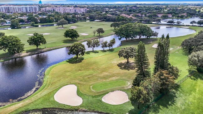 Building Photo - Gorgeous 2 bedroom 2  Condo in Boca Raton ...