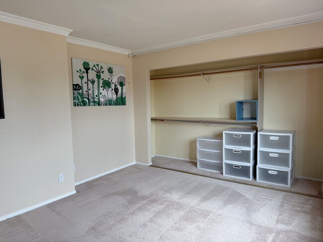 Master Bedroom - 509 W Duarte Rd