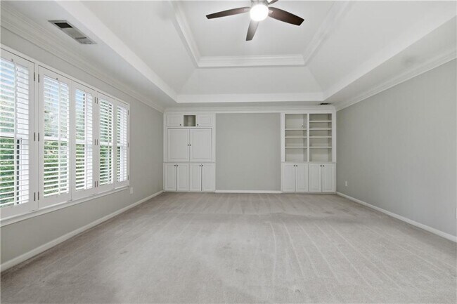 Building Photo - 3194 Windsor Lake Dr NE