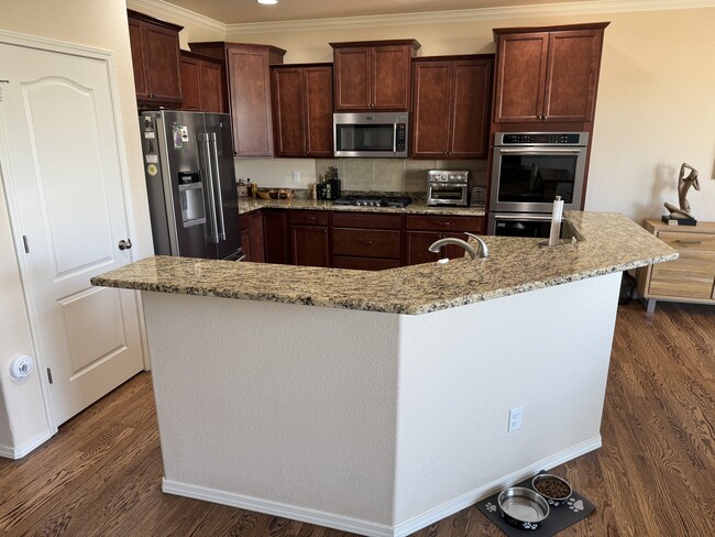 Building Photo - 10932 Checo Wy