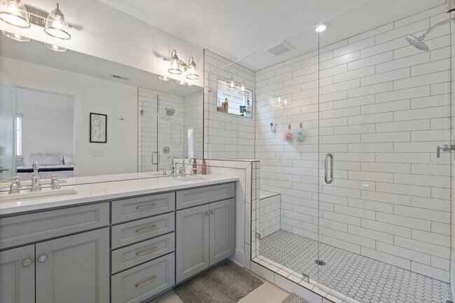 Building Photo - Sterling Point 3 Bed Home