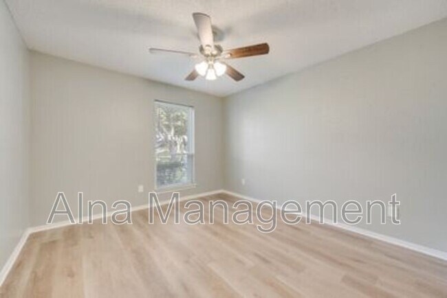 Building Photo - 614 Kingsbridge Dr