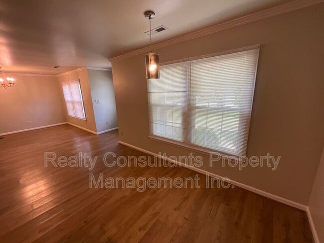 Building Photo - 6609 Poplar Grove Trail