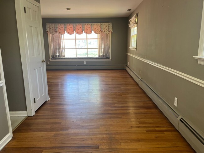 Building Photo - Beautiful 3 bedroom in Manheim Township