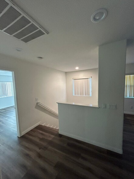 Building Photo - 25888 Marco Polo St