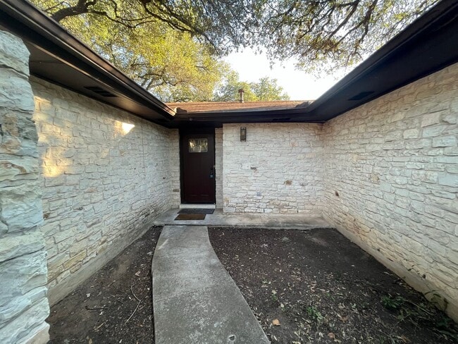 Building Photo - 4526 Maybrook Woods St
