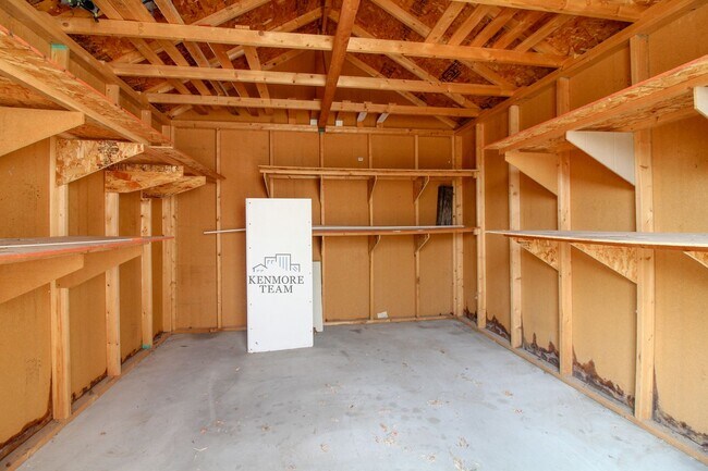 Building Photo - 2 Bedroom, 1 Bath Home in Central Richland - Detached Garage!