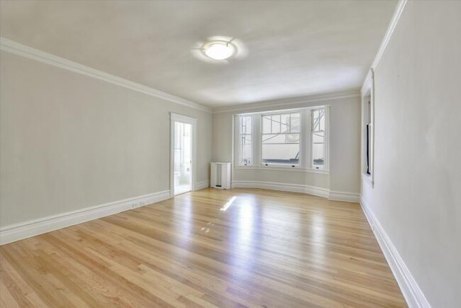 Building Photo - 4 bedroom in San Francisco CA 94118