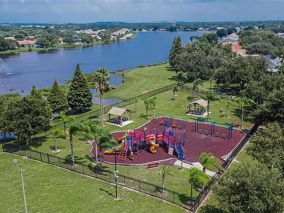 Building Photo - 12509 Lake Vista Dr