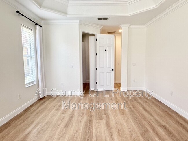 Building Photo - 9166 Tuscan Valley Pl