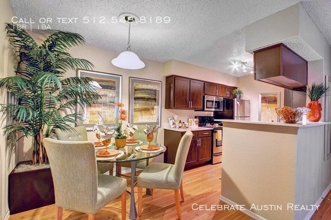 Building Photo - Twenty15