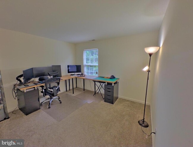 Building Photo - 161 Belfry Dr