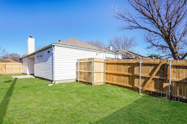 Building Photo - 2336 Markland St