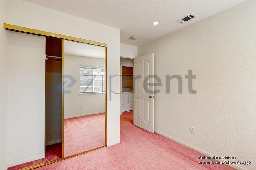 Building Photo - 620 Alexis Cir