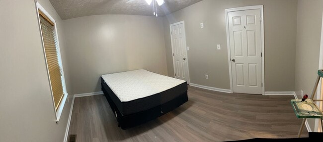Building Photo - 22 Pueblo Cir