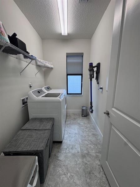 Building Photo - 7289 Stella Ln