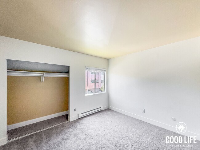 Building Photo - SD: 2BD/1BA Condo in Lake Murray with Community Pool, Private Balcony & Reserved Parking