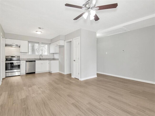 Building Photo - 234 Overbluff St