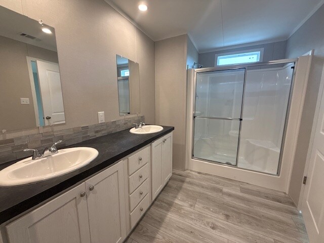 Building Photo - 15927 S Flores Rd