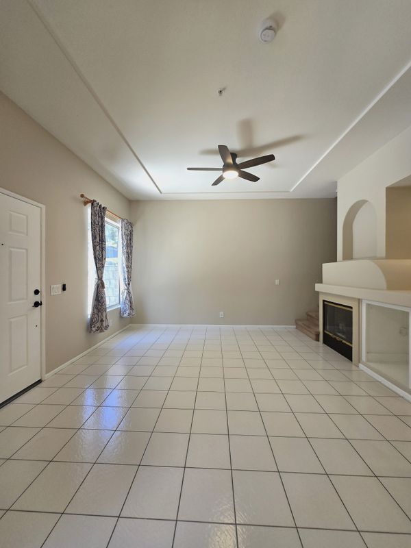 Building Photo - 109 Breakers Ln