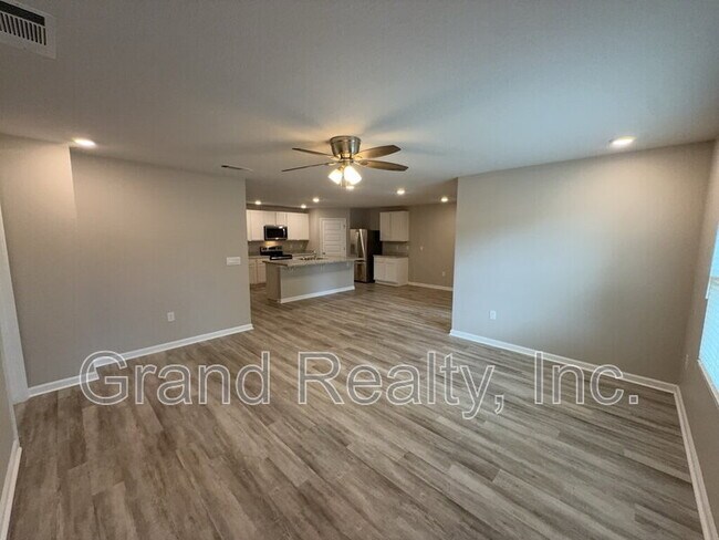 Building Photo - 4407 White Cedar Ct