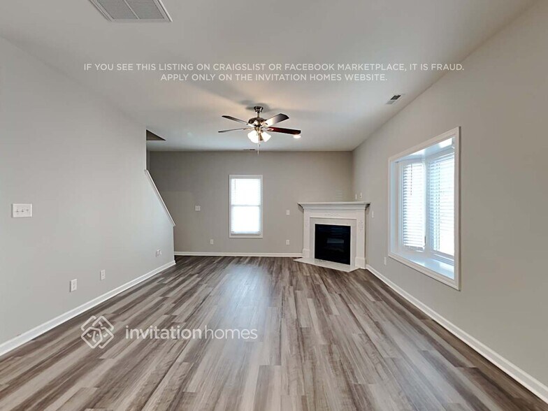 Building Photo - 302 Star Ruby Dr