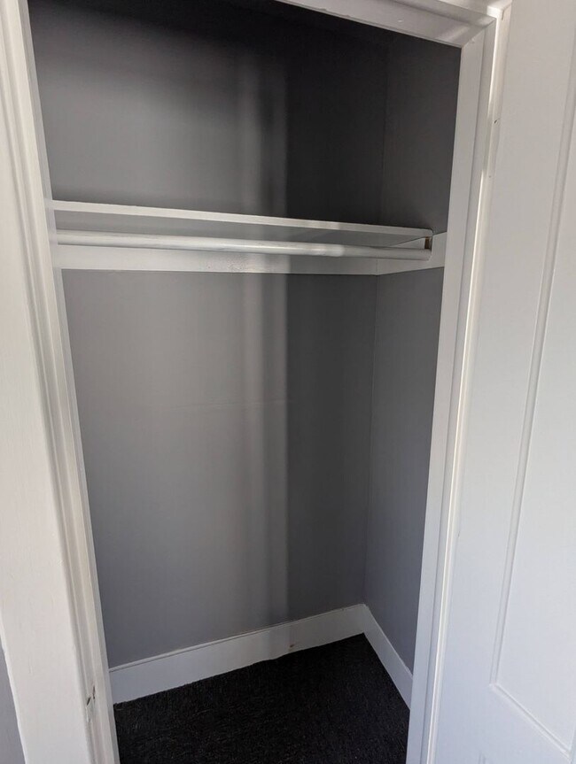 Building Photo - 31 Central Ave