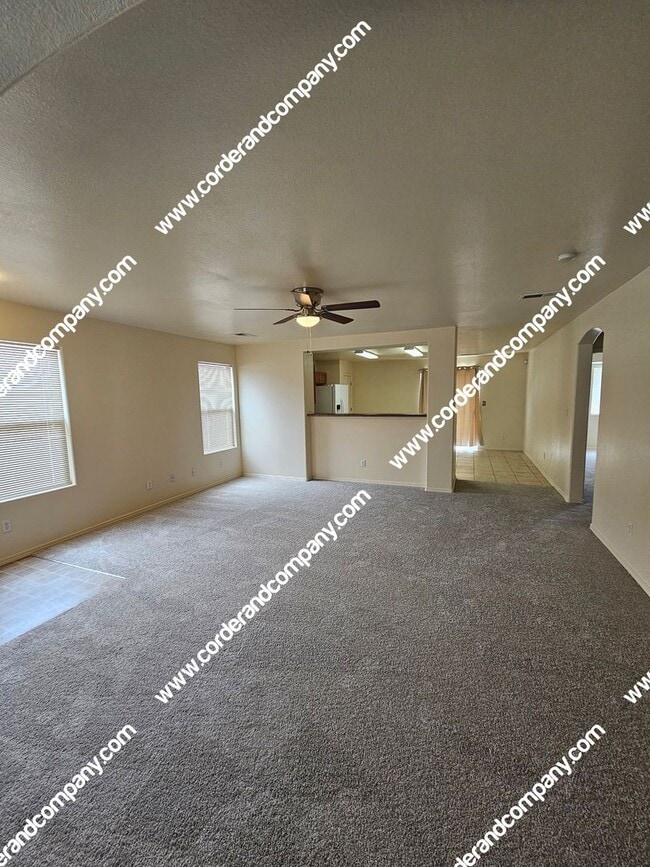 Building Photo - Beautiful 3 Bedroom, 2 Bathroom, 2 Car Garage and 1,481 Sq Ft. Home in Ventana Rancho Community.